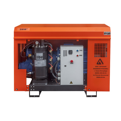 Винтовой компрессор ЗИФ СВЭ-6,3/0,7 в кожухе